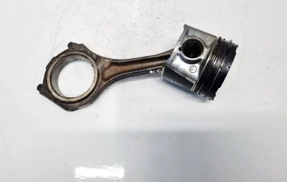 Skoda Superb B5 (3U) Piston with connecting rod