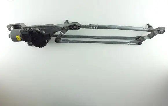 Ford Focus Front wiper linkage and motor 4M5117508AA KL4910