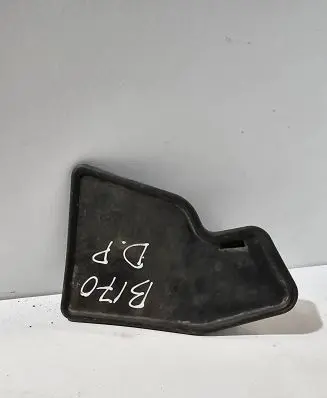Toyota Avensis T250 Front mudguard 