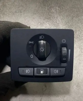 Volvo V50 Light switch 30669735 19206