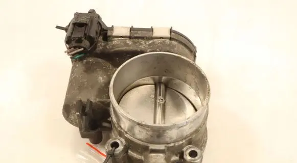 Cadillac STS Throttle body valve 0280750202