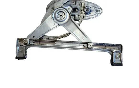 Volvo XC70 Rear door window regulator with motor