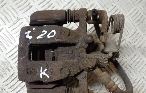 Hyundai i20 (GB IB) Rear brake caliper