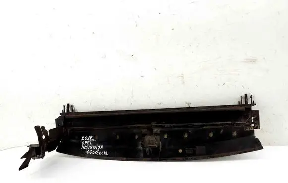 Opel Insignia B Radiator trim 39138631 332155568