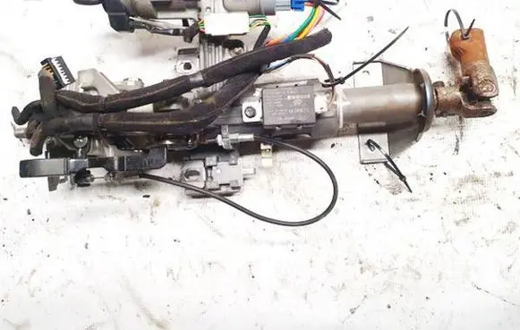 Hyundai Santa Fe Steering wheel axle