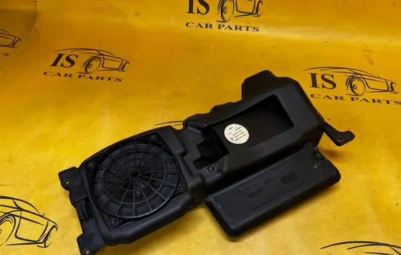 Porsche 911 996 Front door speaker 99664501201
