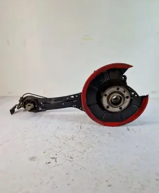 Volvo S80 Rear wheel hub 6g915a969
