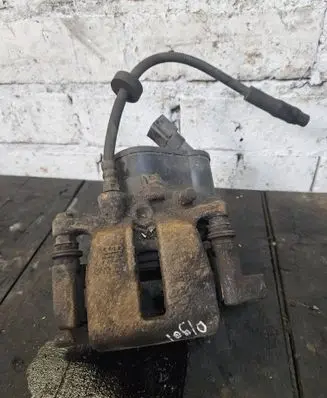 Rear brake caliper