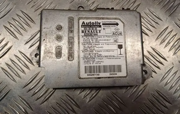 Renault Megane II Airbag control unit/module 8200367444 604289600
