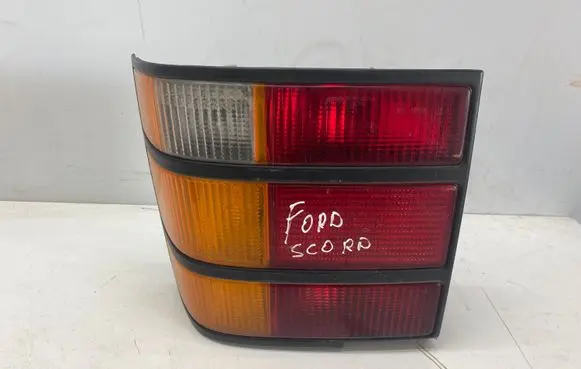 Ford Scorpio Rear/tail lights