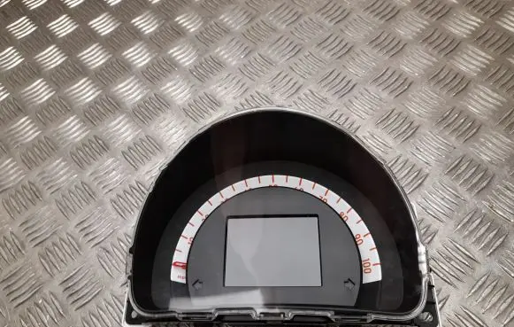 Smart ForFour II W453 Speedometer (instrument cluster) 248211033R