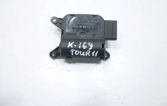 Volkswagen Touran II Air flap motor/actuator 1K1907511E 0132801343 983387XE