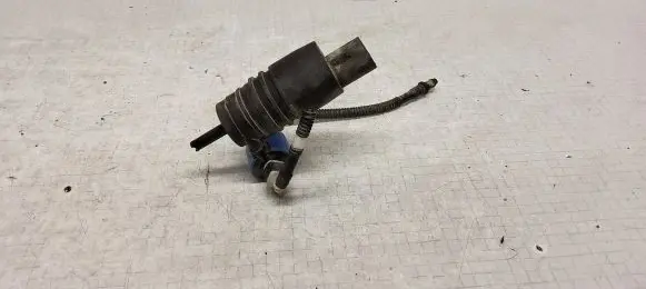 Volkswagen Caddy Windscreen/windshield washer pump 987087204
