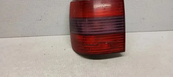 Volkswagen PASSAT B4 Rear/tail lights 3A9945111B