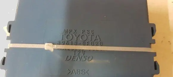 Toyota Corolla Verso AR10 Combustion control unit/module 896180F020 MB1238009021