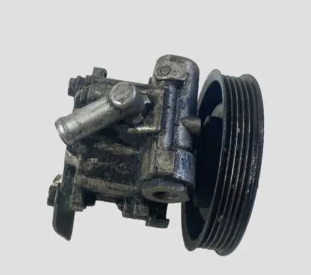 BMW 5 E39 Power steering pump