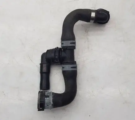 Mercedes-Benz Sprinter W907 W910 Engine coolant pipe/hose A9075011100