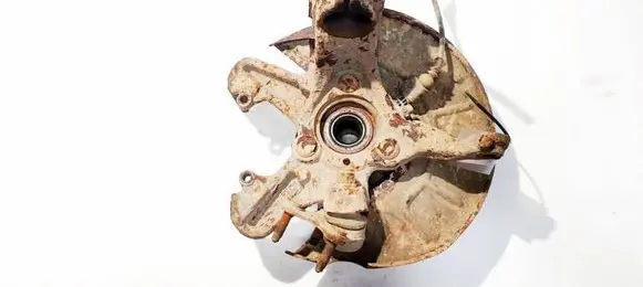Skoda Octavia Mk2 (1Z) Front wheel hub