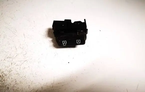 Volvo XC70 Central locking switch button 30710476