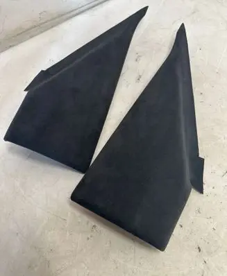 Maserati Ghibli (C) pillar trim 06700174060 M157406