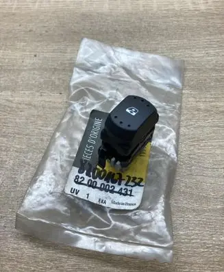 Renault Laguna II Electric window control switch 8200167232 2648802