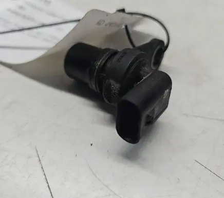 Chrysler Sebring (JS) Camshaft position sensor 05033308AB