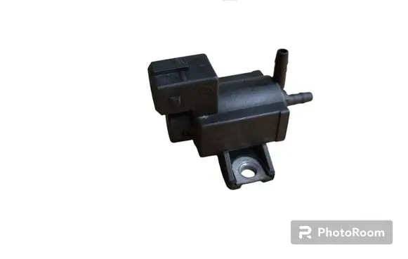 Toyota Avensis T270 Turbo solenoid valve 258600R010
