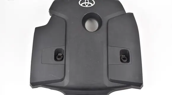 Toyota Hilux (AN120, AN130) Engine cover (trim)