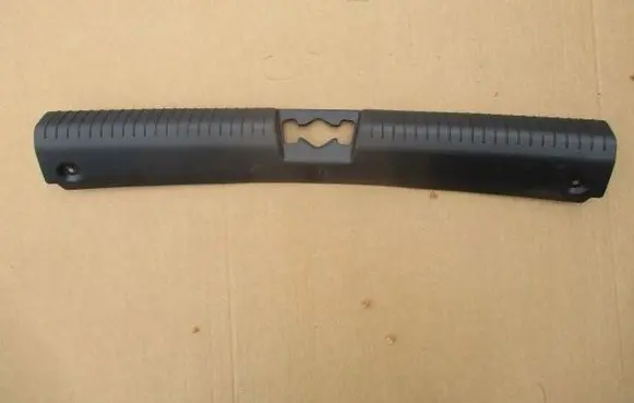 Hyundai i10 Trunk/boot sill cover protection 85771B9000