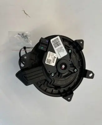 Tesla Model Y Heater fan/blower KFB1512VX00F4J H031501070 CG723040FR3313