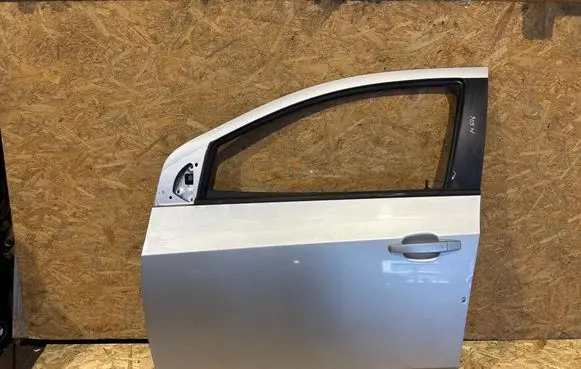 Chevrolet Aveo Front door 