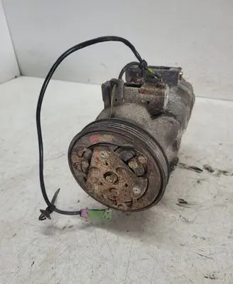 Volkswagen PASSAT B5 Air conditioning (A/C) compressor (pump)