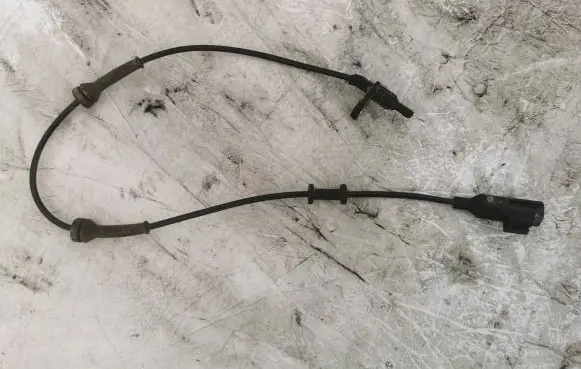 Jaguar XE ABS rear brake sensor GX732C190AF