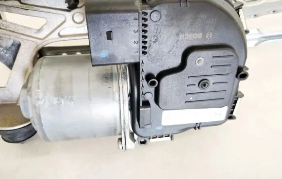 Jaguar I-Pace Wiper motor 1397225040