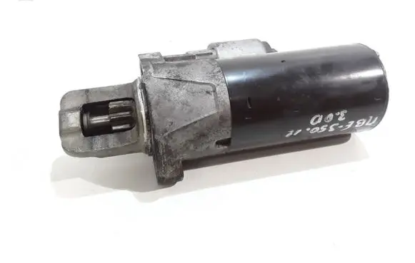 Mercedes-Benz E W212 Starter motor A0061519901 0001115098