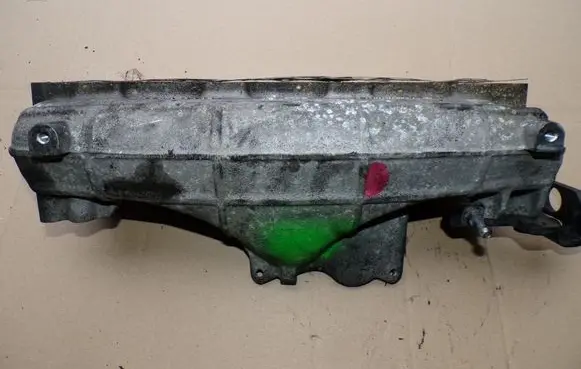 Volkswagen PASSAT B6 Intake manifold 03G129713