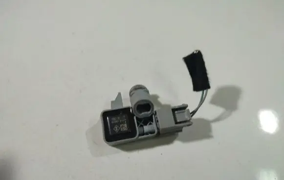 Renault Scenic III - Grand scenic III Airbag deployment crash/impact sensor 988310002R