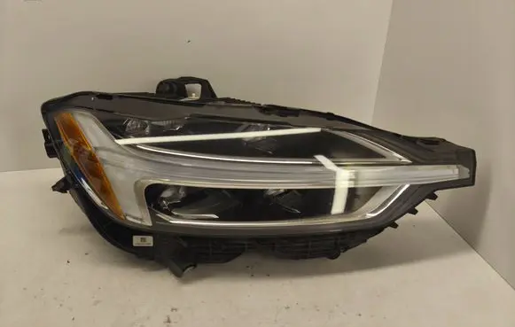 Volvo XC60 Headlight/headlamp 31689278