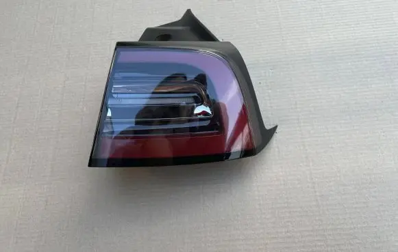 Tesla Model 3 Rear/tail lights 271501501E 150208700D