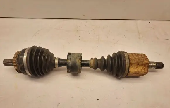 Volvo XC70 Front driveshaft 30783086