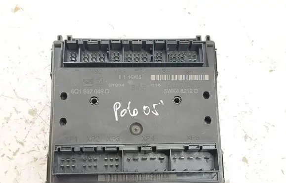 Volkswagen Polo Comfort/convenience module 6Q1937049D 5WK48212D