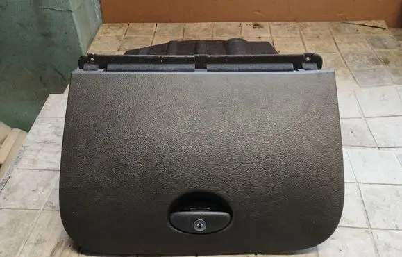 Citroen C5 Glove box 9632612977