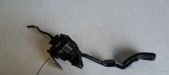 Audi A6 S6 C5 4B Accelerator throttle pedal 6PV00777009 8D2721523E