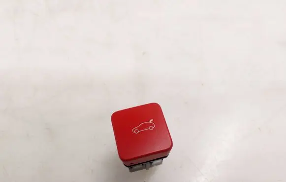 Peugeot 3008 II Tailgate/boot open switch button 9810618277