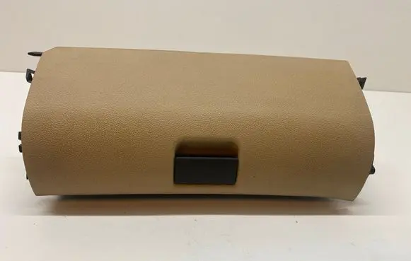 Mercedes-Benz CLS C219 Seat trim A2119190473 77010022