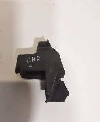 Toyota C-HR I Bumper support mounting bracket corner 52154F4010