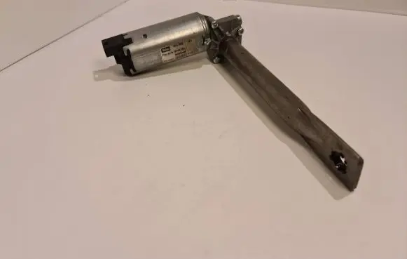 Opel Signum Seat adjustment motor 9448124l 404689 051005A