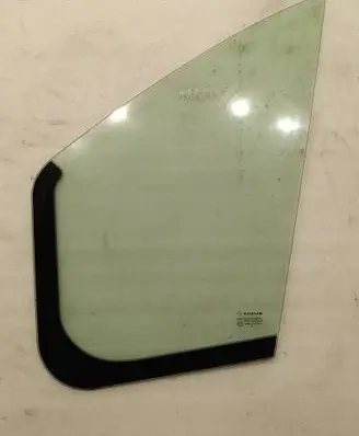 Renault Trafic III (X82) Front triangle window/glass 43R011057