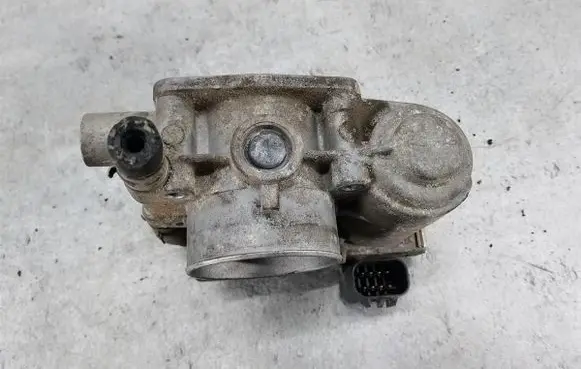 Opel Zafira B Throttle body valve 055352858