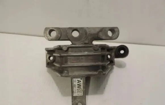 Opel Insignia A Engine mount vacuum valve 13227715